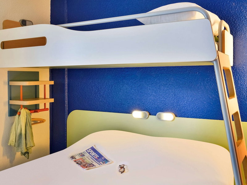 ibis budget Versailles Trappes, Trappes, France