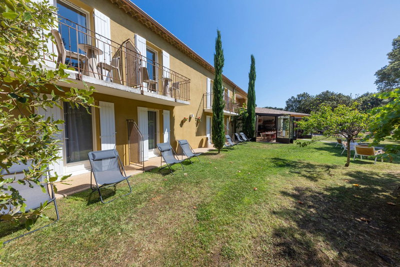 Logis Hôtel La Bastide De Grignan & Restaurant La Chênaie, Grignan, France