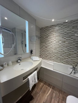 Logis Hôtel Le Ménestrel - chambres climatisées, Ribeauvillé, France