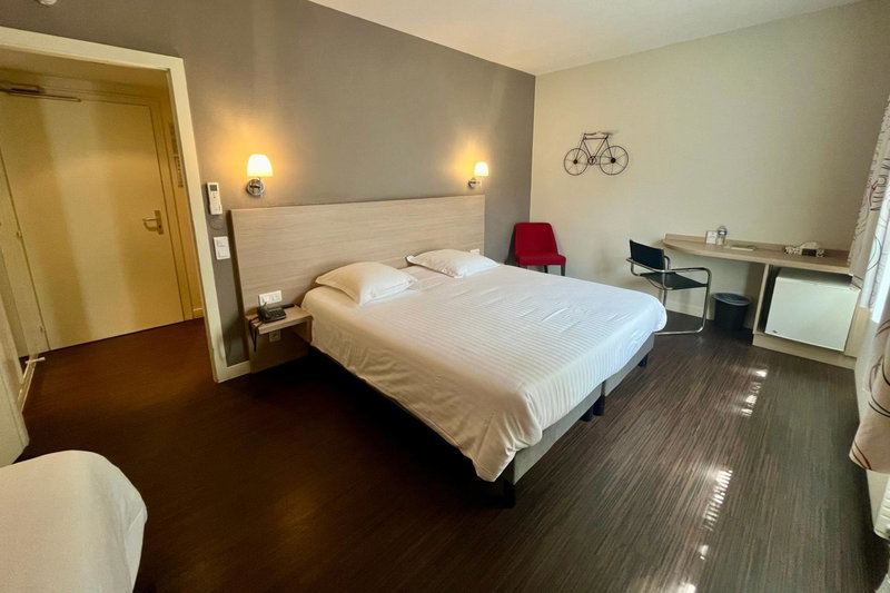Logis Hôtel Le Ménestrel - chambres climatisées, Ribeauvillé, France