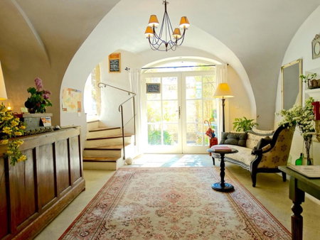 Un Patio en Luberon, Ansouis, France