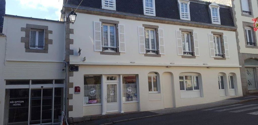 Hotel Du Cheval Blanc, Saint-Pol-de-Léon, France