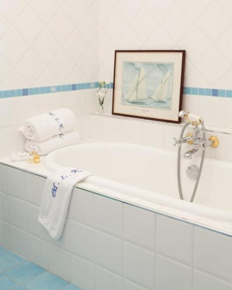 Manoir de Lan Kerellec - Relais & Châteaux - Etoilé Michelin, Trébeurden, France