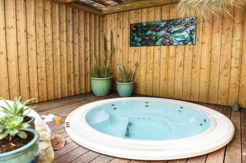 The Originals Boutique Hôtel La Villa Ouest & Spa, Saint-Palais-sur-Mer, France