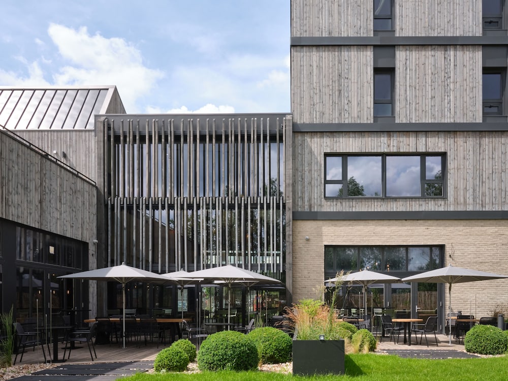 Hotel · Bercail Hotel, Wambrechies