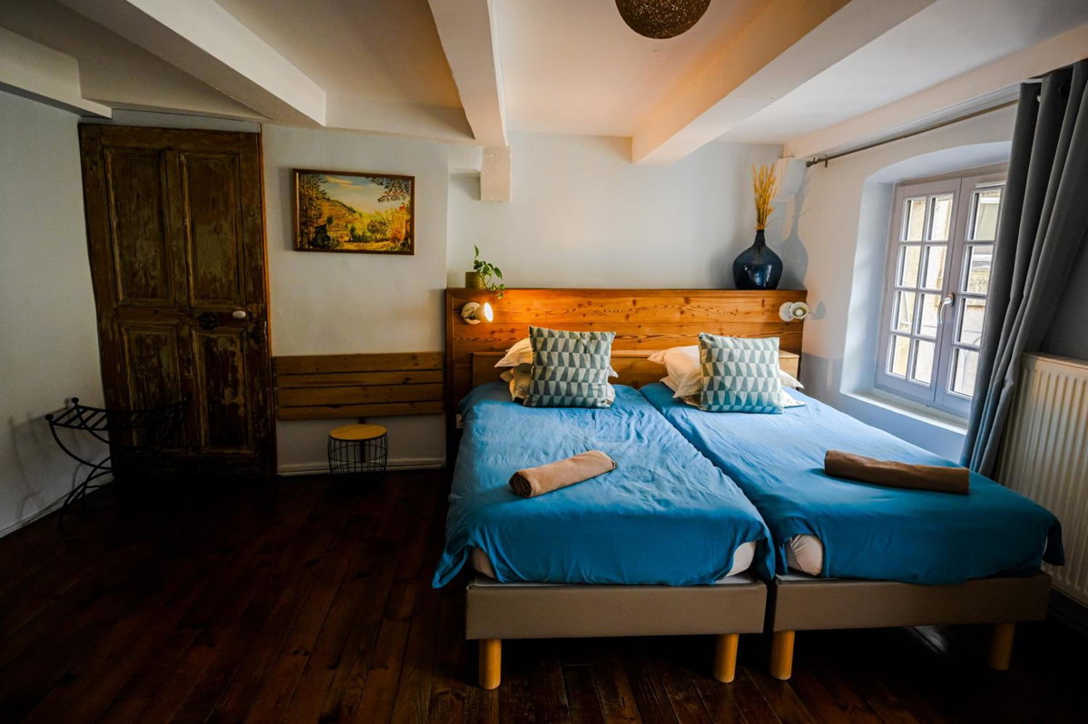 Hotel · Gîte le pied du géant - Local sécurisé pour les vélos, Tournon-sur-Rhône