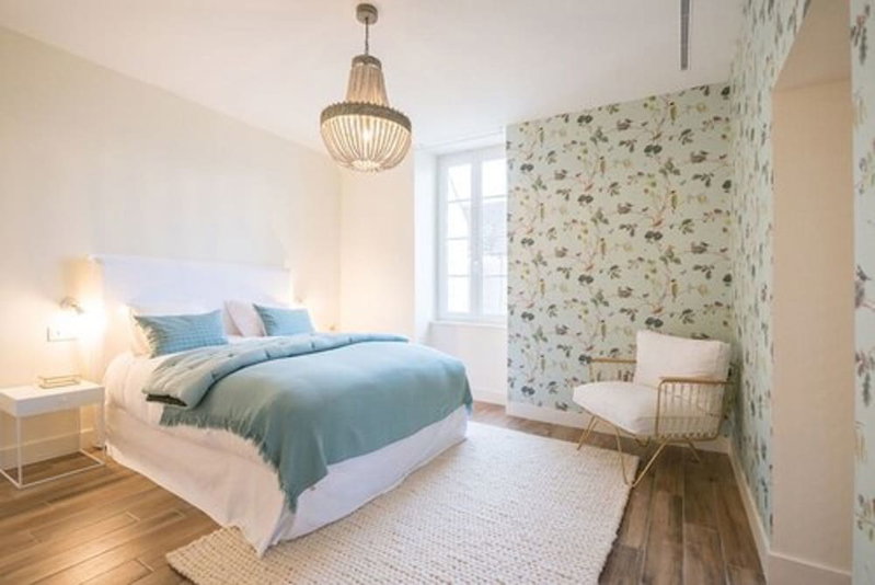 Maison Deveney Mars, Puligny-Montrachet, France