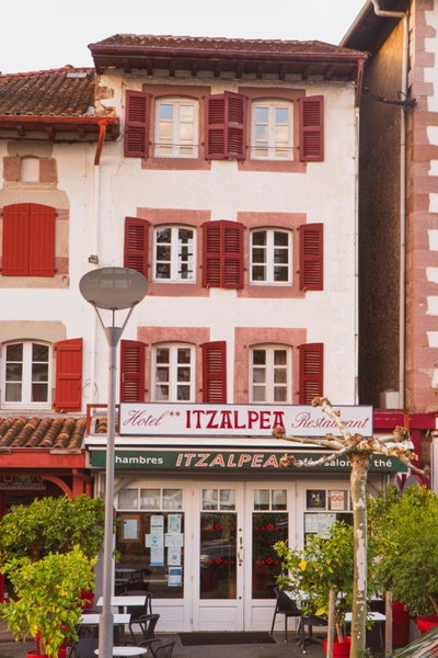 Hôtel Itzalpea, Saint-Jean-Pied-de-Port, France