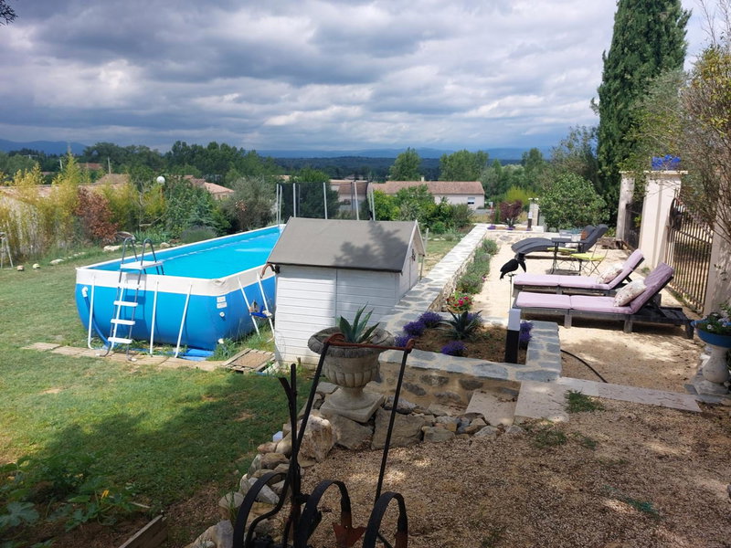 La Flor Azul, Grospierres, France