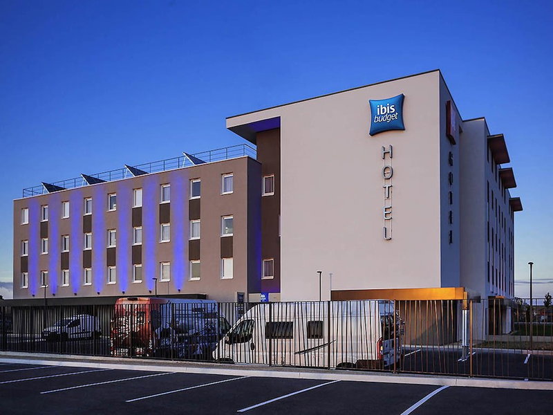 ibis budget Sens, Sens, France