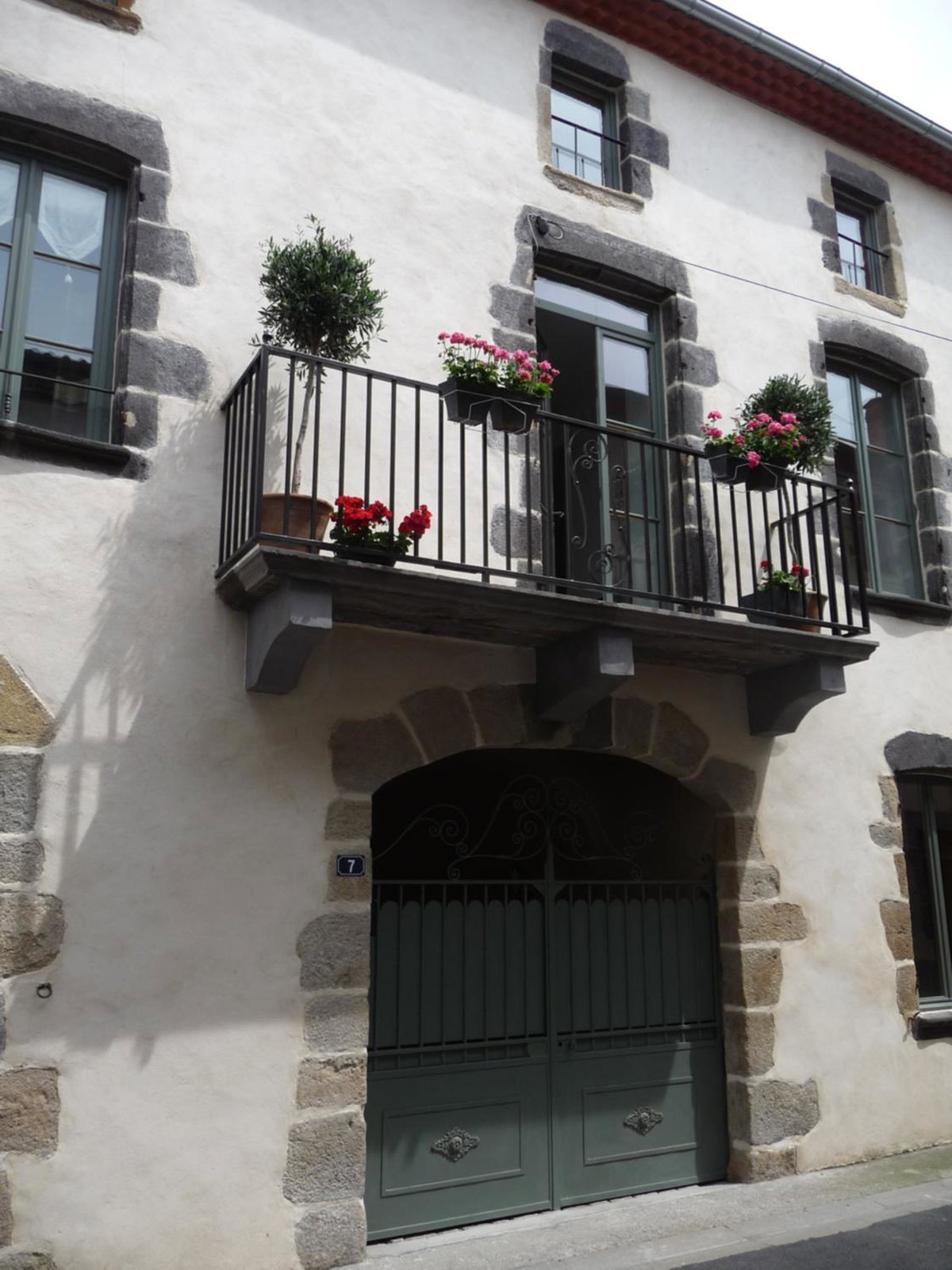 Hotel · Les quatre provinces d'Irlande, Saint-Amant-Tallende