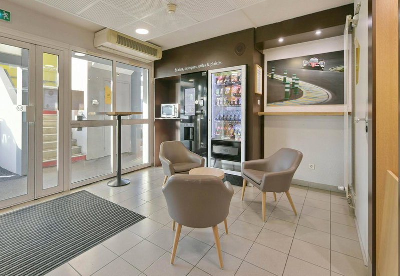 B&B HOTEL Le Mans Sud, Arnage, France