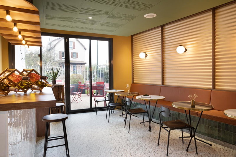 ibis Styles Versailles Saint Quentin en Yvelines, Saint-Cyr-lʼÉcole, France