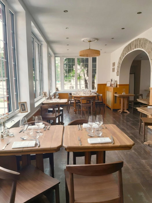 Hostellerie Du Lys, Lamorlaye, France