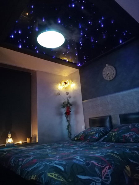 Au clair de lune, Chavelot, France
