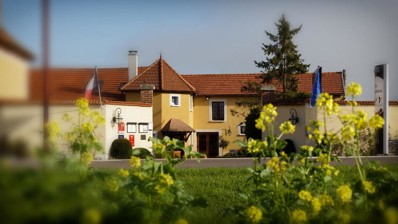 Logis Auberge Des Moissons, Matougues, France