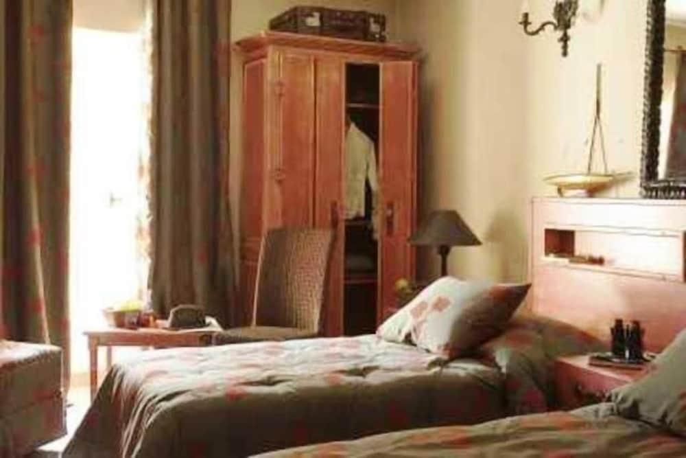 Hotel · Hostellerie du Cigalou, Bormes-Les-Mimosas