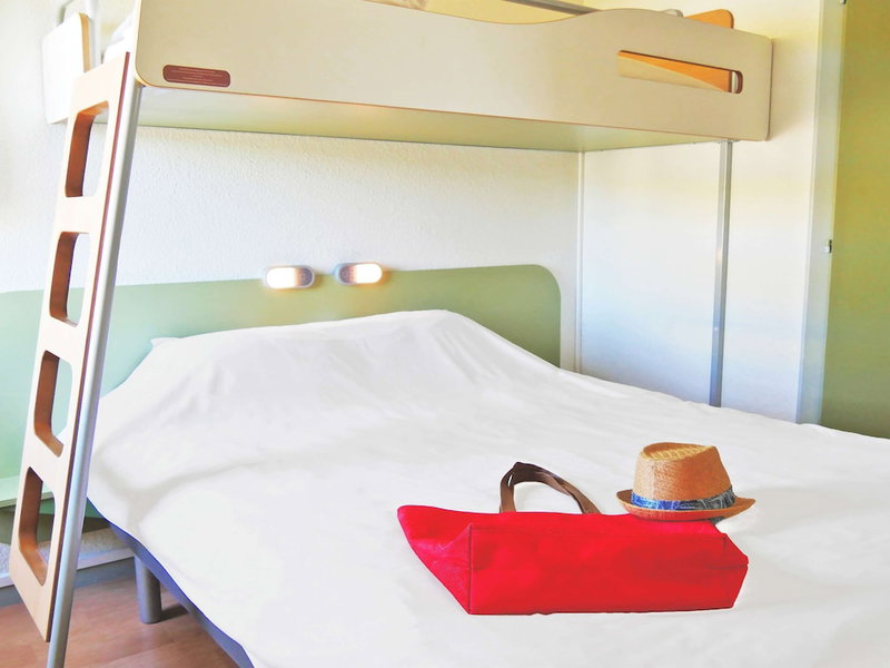 ibis budget Lisieux, Lisieux, France