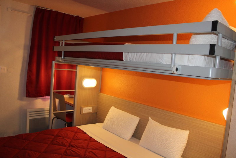 Hotel Première Classe Saint Quentin En Yvelines - Elancourt, Elancourt, France