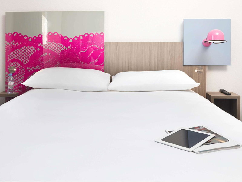 ibis Styles Arles Palais des Congrès, Arles, France