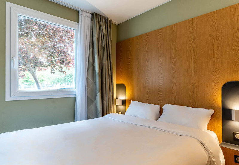 B&B HOTEL Aix-en-Provence Le Tholonet, Le Tholonet, France