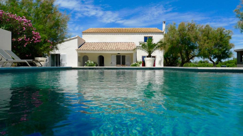 Hotel · Mas des Cabidoules, Saintes-Maries-de-la-Mer
