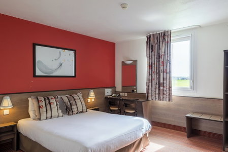 ACE Hôtel Troyes, Saint-Andre-les-Vergers, France
