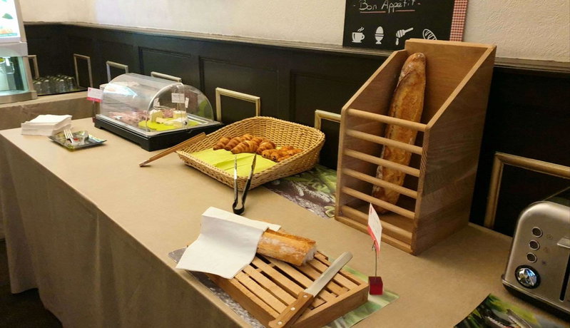 Brit Hotel Confort Auclair, Guéret, France