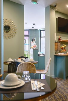 Hotel De Paris, Boulogne-Billancourt, France