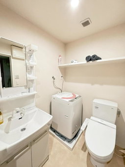 Hotel J&C-I, Osaka, Japan