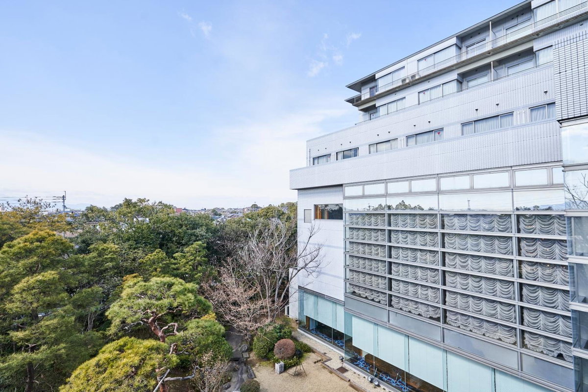 Tsukasa Royal Hotel, Japan