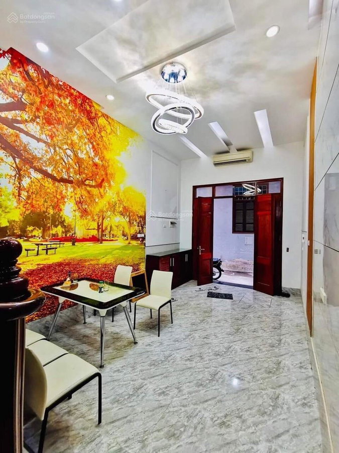 House for rent in Hanoi, Vietnam · Cau Giay District · 1 room, 1 bath