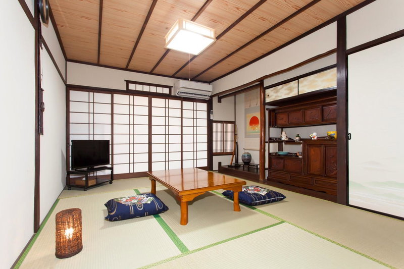 Kujo Stays, Kyoto, Japan