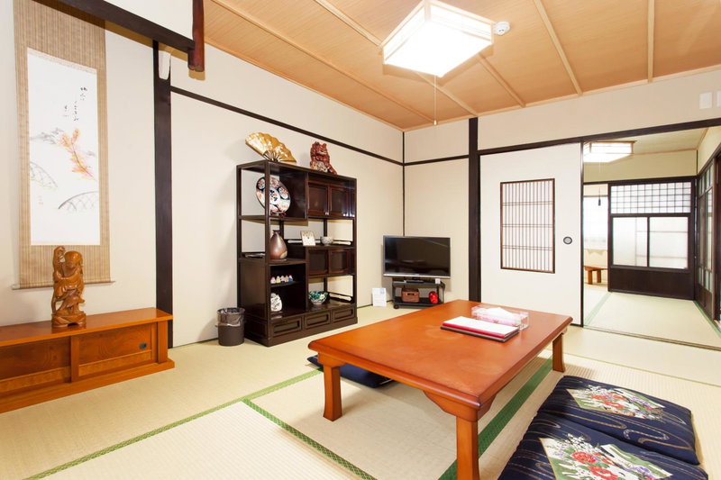 Kujo Stays, Kyoto, Japan