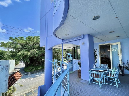Pension Moon Villa, Onna, Japan
