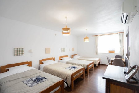 Beachside Inn Shirahama, Shimoda, Japan