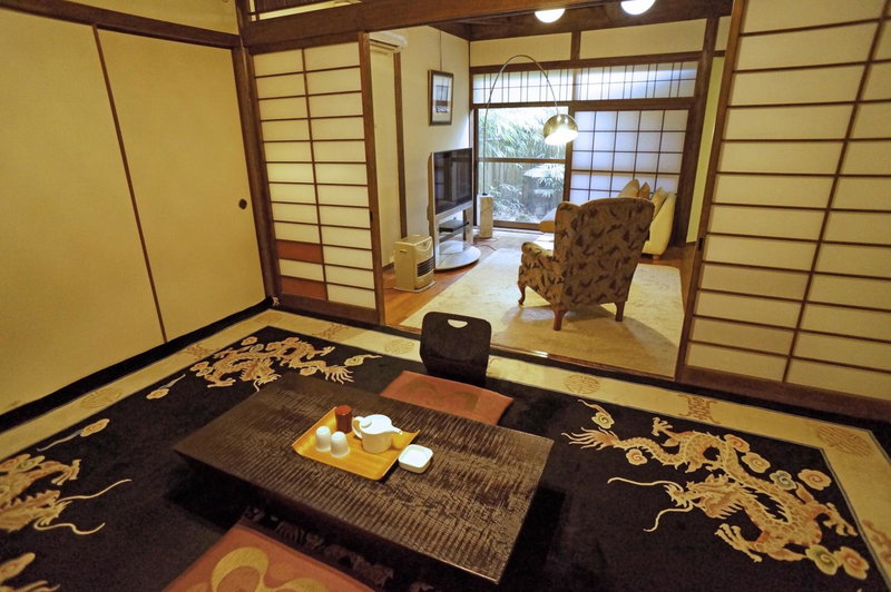 Mujinzo, Yufu, Japan