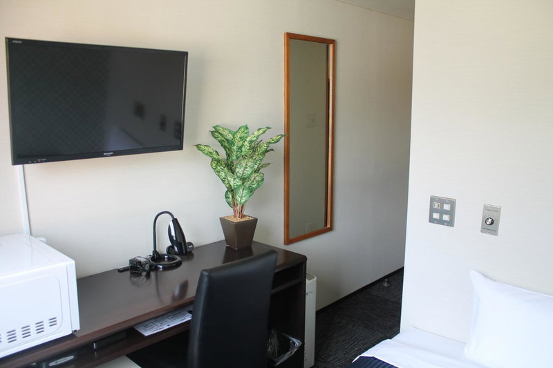 HOTEL LiVEMAX Mihara Ekimae, Mihara, Japan