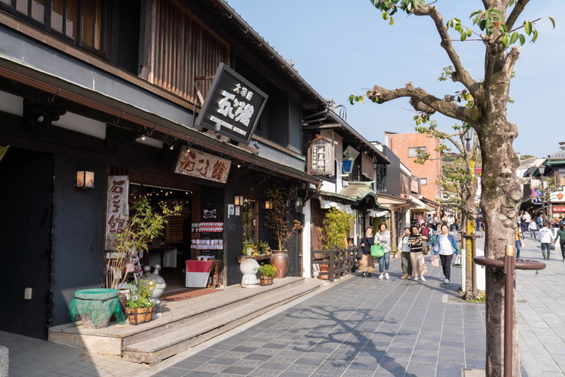 Sonic Apartment Hotel, Dazaifu, Japan
