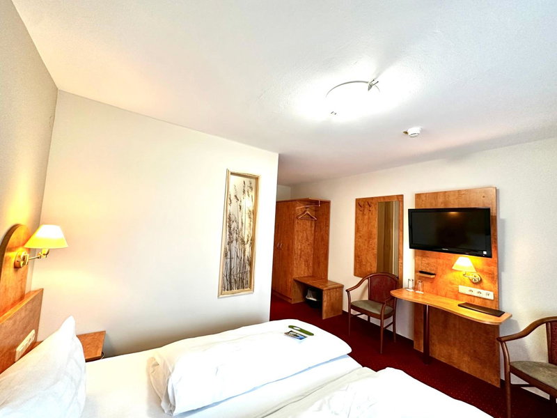 Hotel Seeblick, Obing, Germany