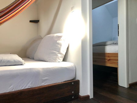 Schiffshotel "Schlafen im Hafen", Hamburg, Germany
