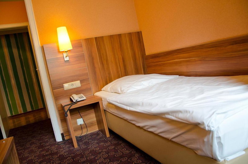 Rheinland Hotel, Bonn, Germany