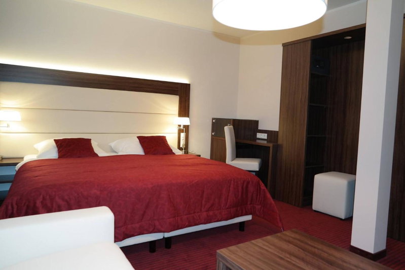 Hotel Restaurant Zum Hollengrund, Heeslingen, Germany