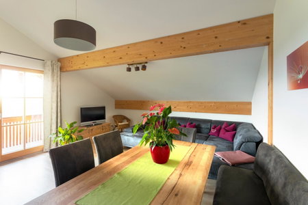 Bernhardhof - Pension, Guest-House & Apartments, Otterfing, Germany