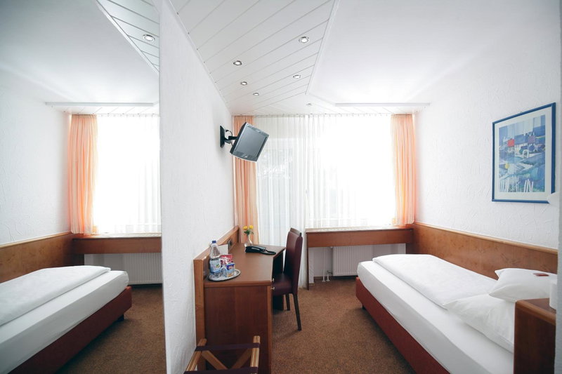 Badhotel Restaurant Stauferland, Bad Boll, Germany
