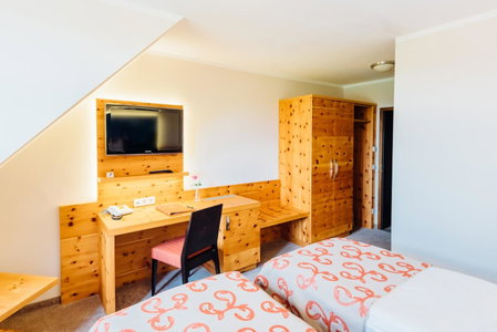 Erlebnishotel "Zur Schiffsmühle" GmbH, Höfgen, Germany