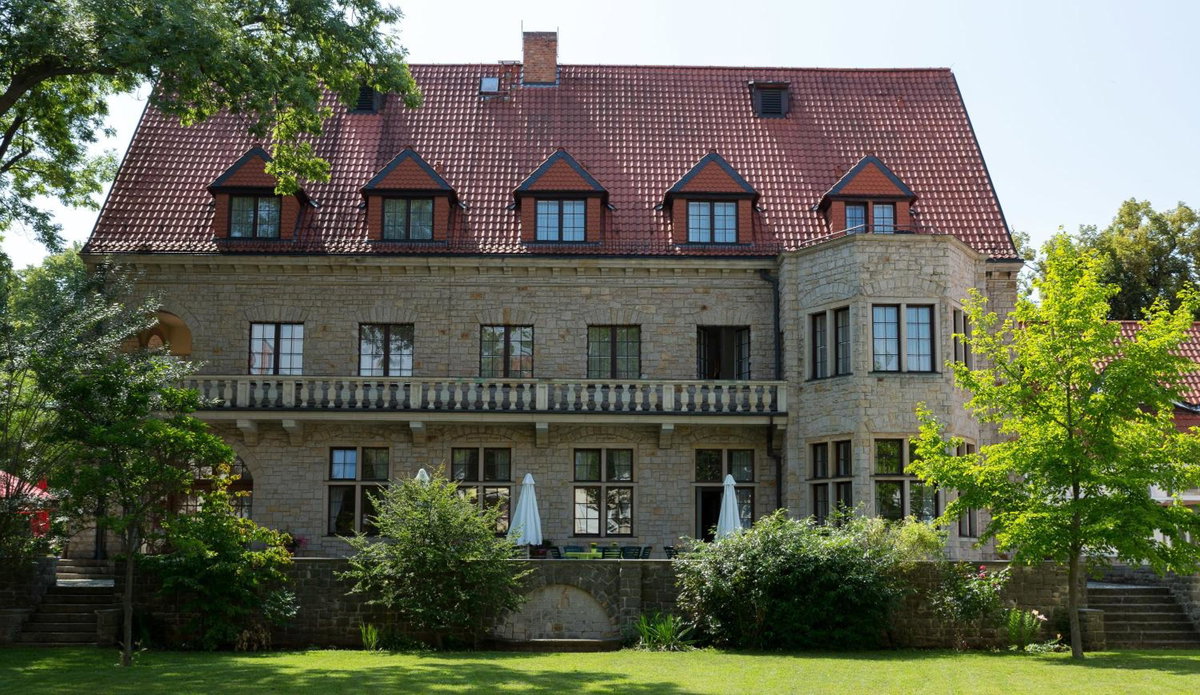 Parkhotel Unter den Linden, Germany