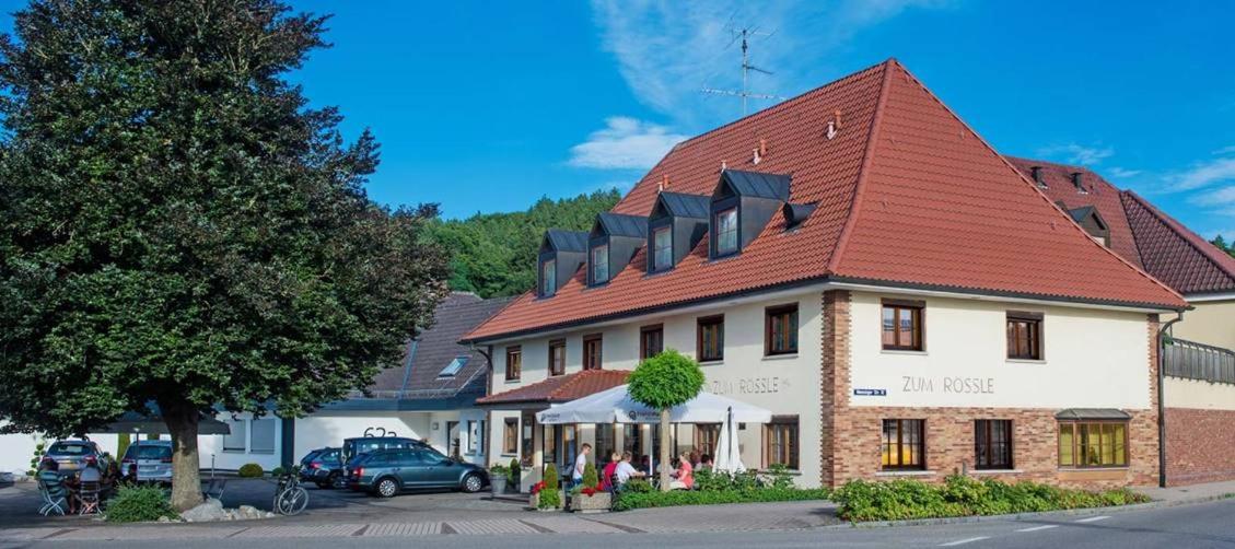 Hotel · Hotel Gasthof zum Rössle, Altenstadt