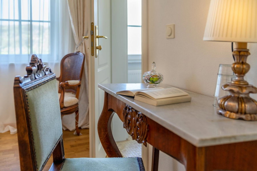 Romantisches Hotel zur Post, Brodenbach, Germany