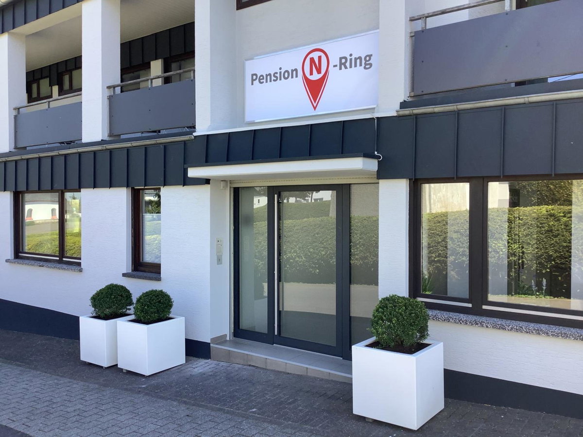 Hotel · Pension N-Ring, Nürburg